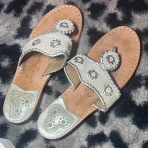 Jack Rogers Navajo Thong Sandals Silver | Women’s 8.5 | Good Condition